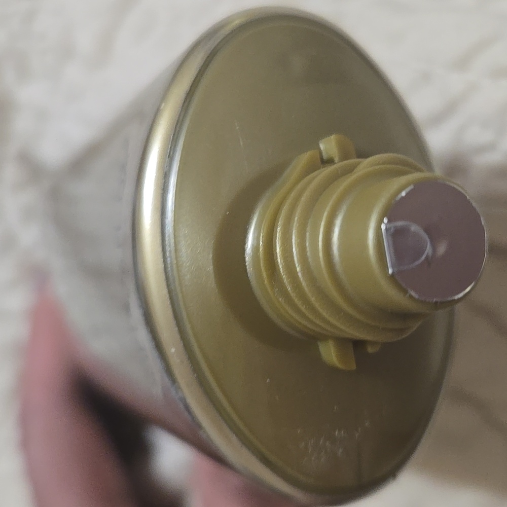Nakery Beauty Glow Blur Perfector - - Picture 2 of 4